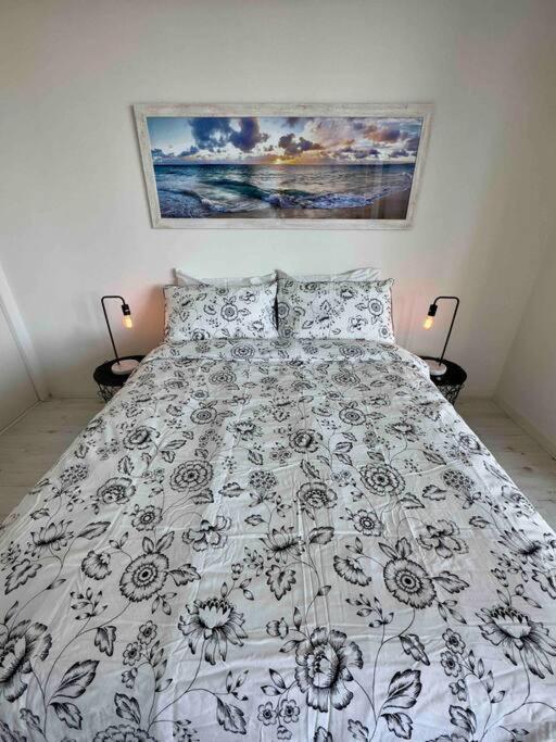 Apartment Scarborough Oceanview 2br Special Rate