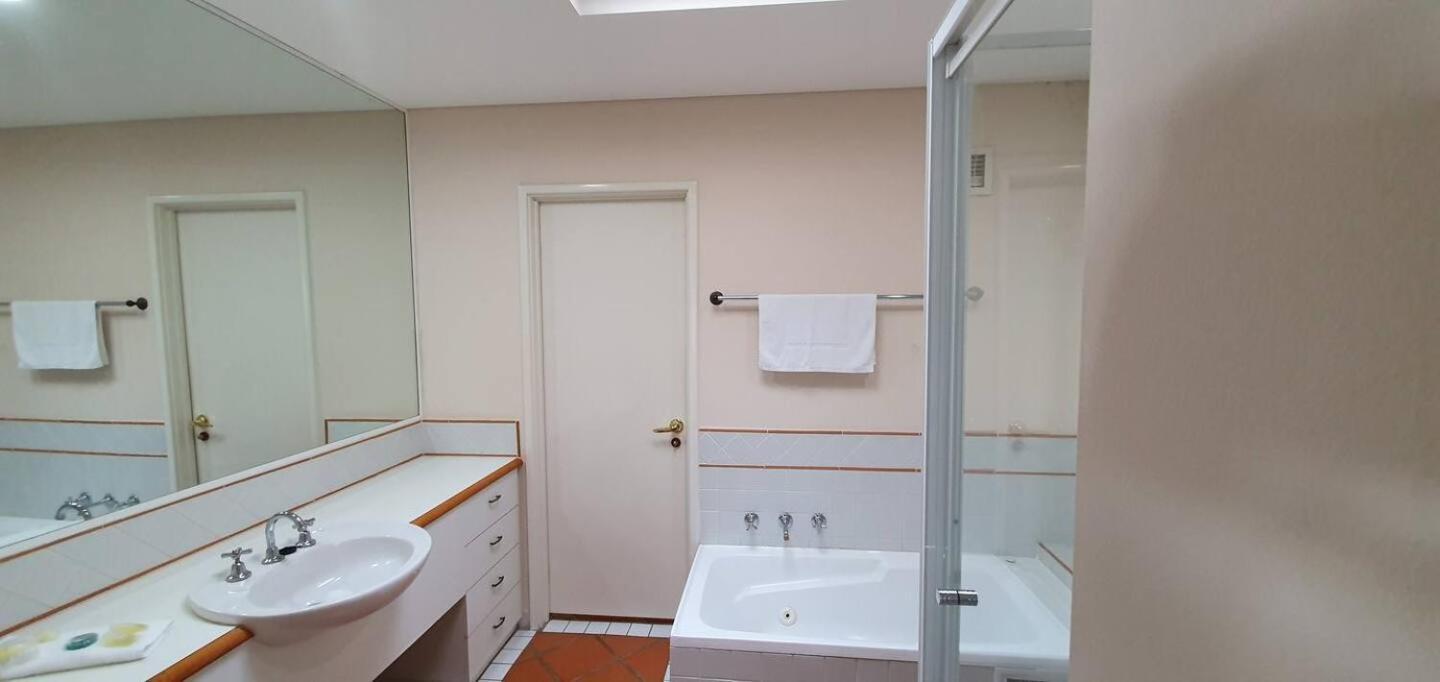 The Sea Breeze Penthouse Apartamento *