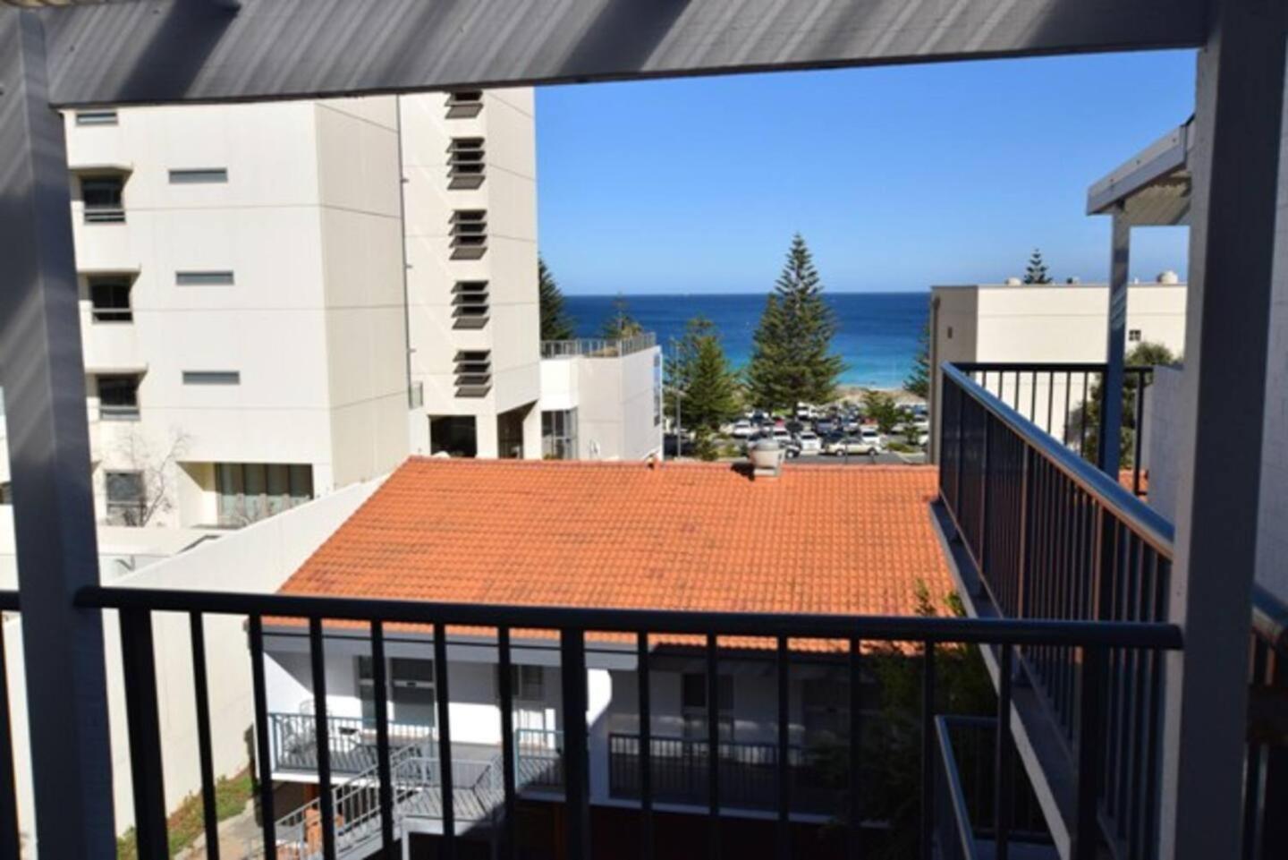 Apartment West Lagoon 123 - Location & Views!!! *