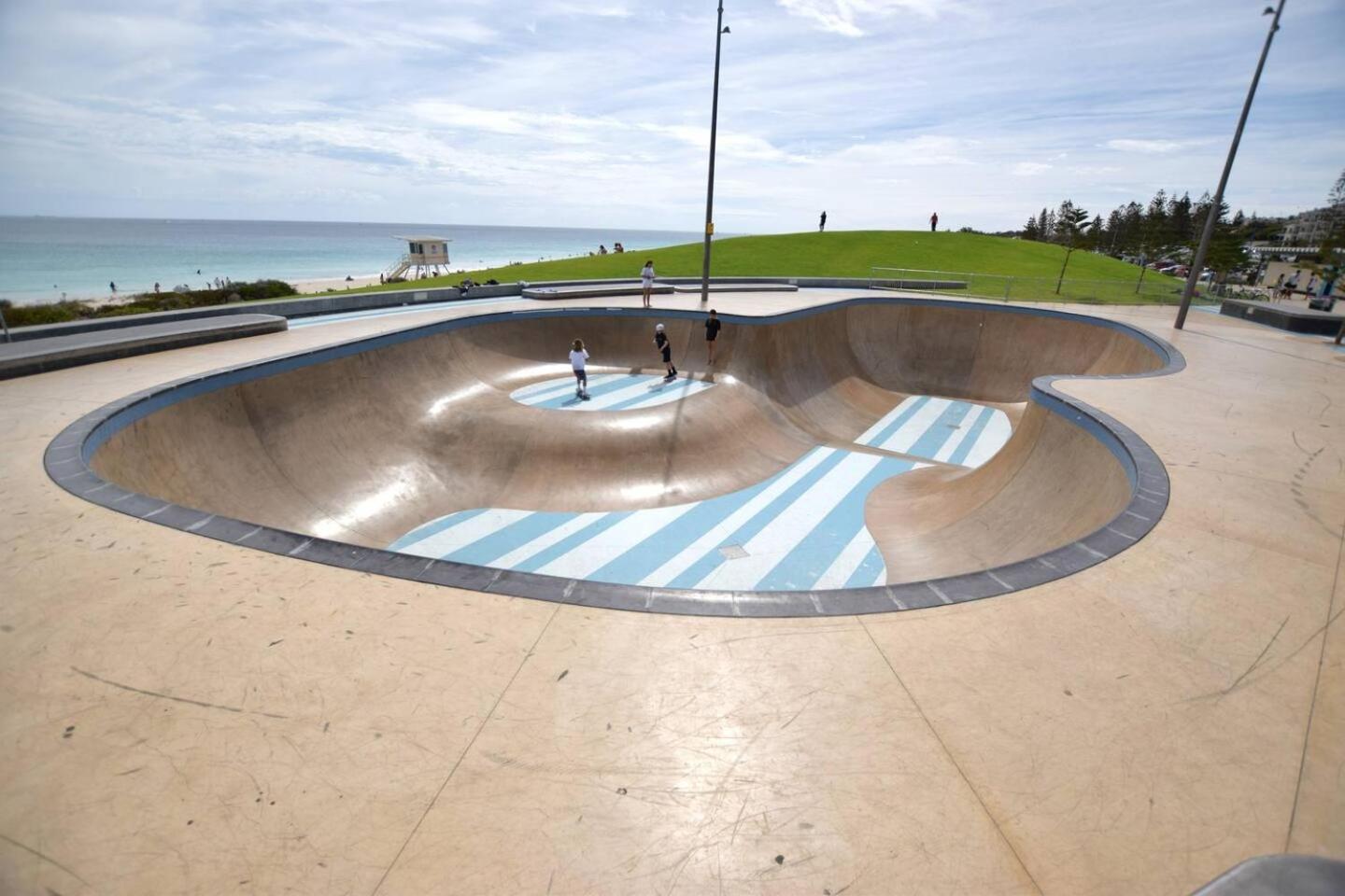 West Lagoon 123 - Location & Views!!! Apartment Perth