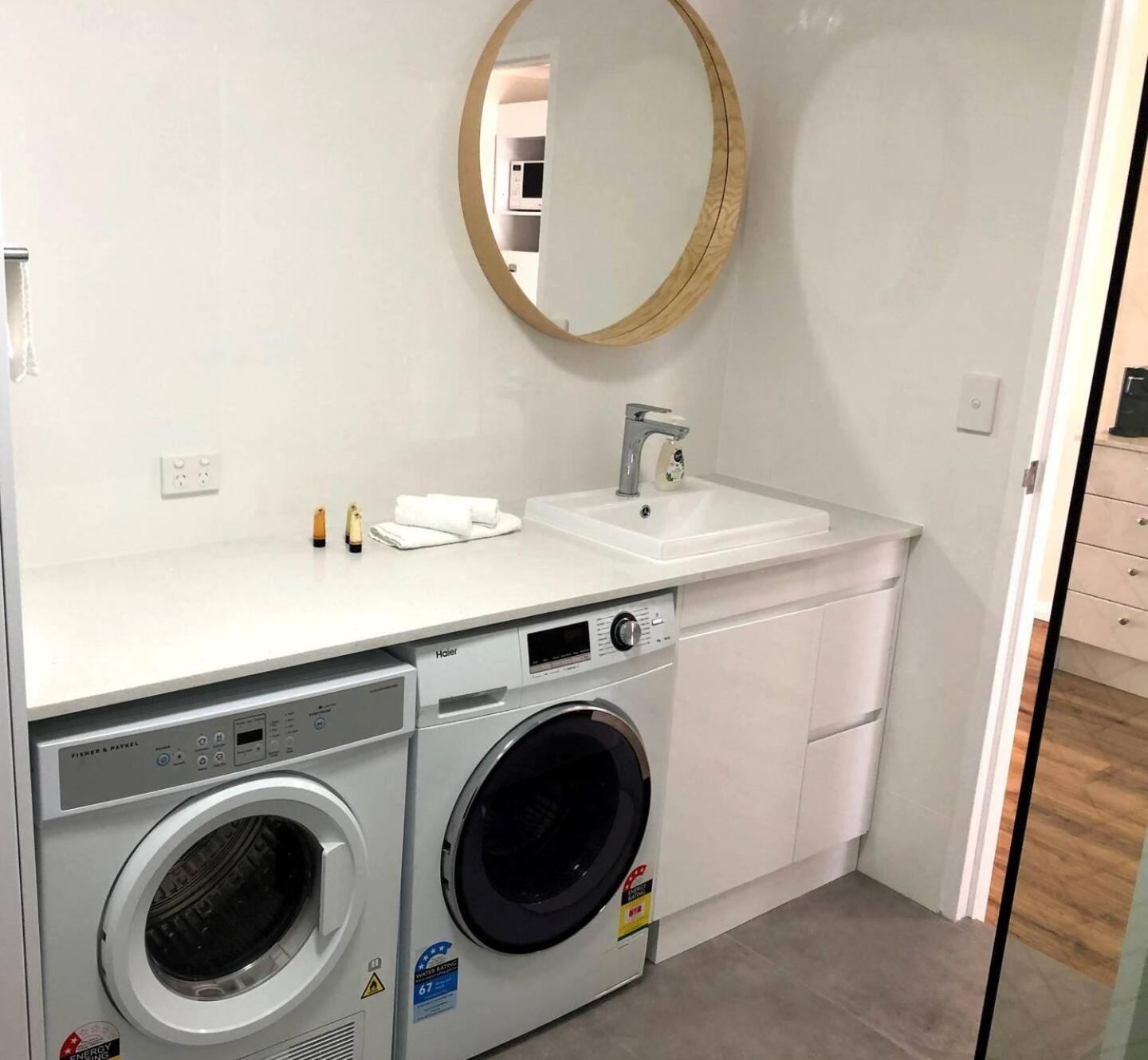 Apartment West Lagoon 123 - Location & Views!!! Perth