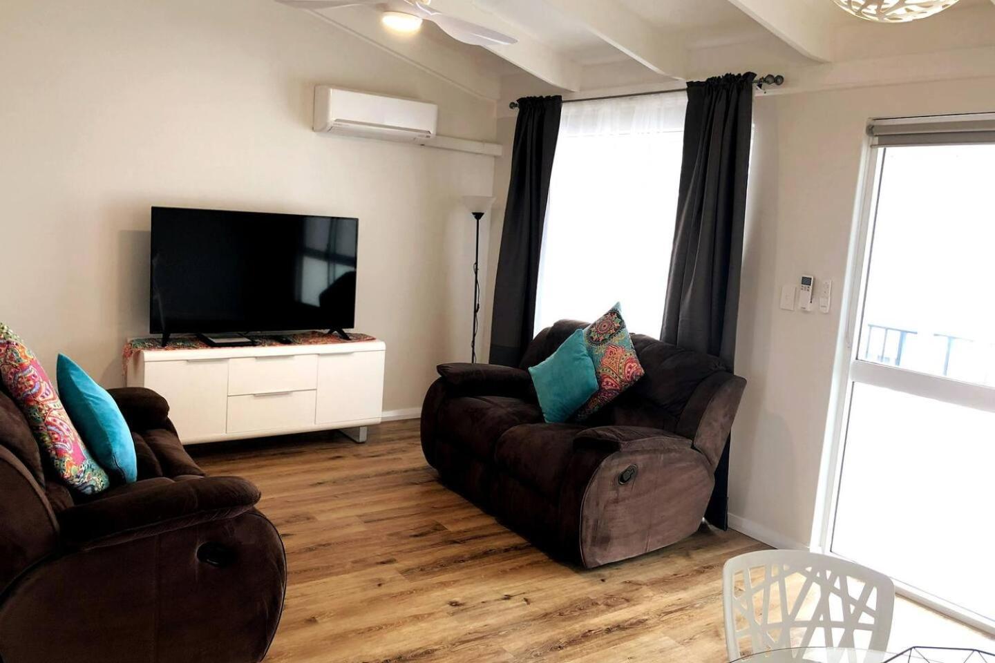 West Lagoon 123 - Location & Views!!! *