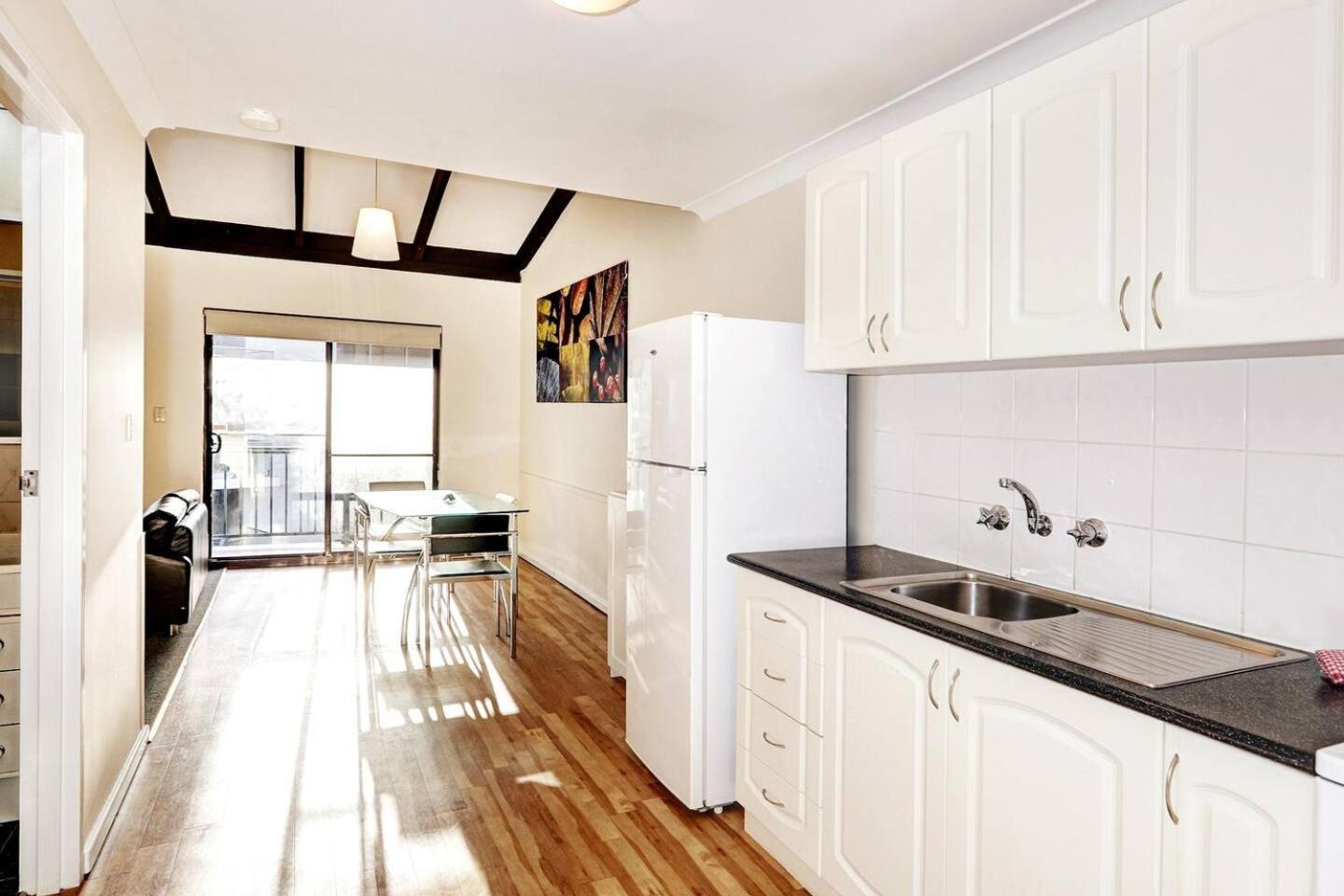 Seashore Memories - Sleeps 3 Apartment