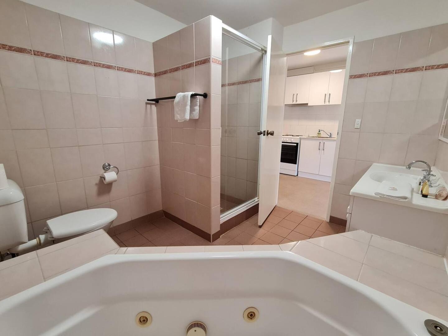 West Lagoon 206 - Sleeps Three! Value!!! Apartment Perth