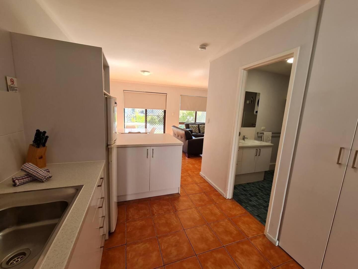 Apartment West Beach Lagoon 204 - Ground Floor!