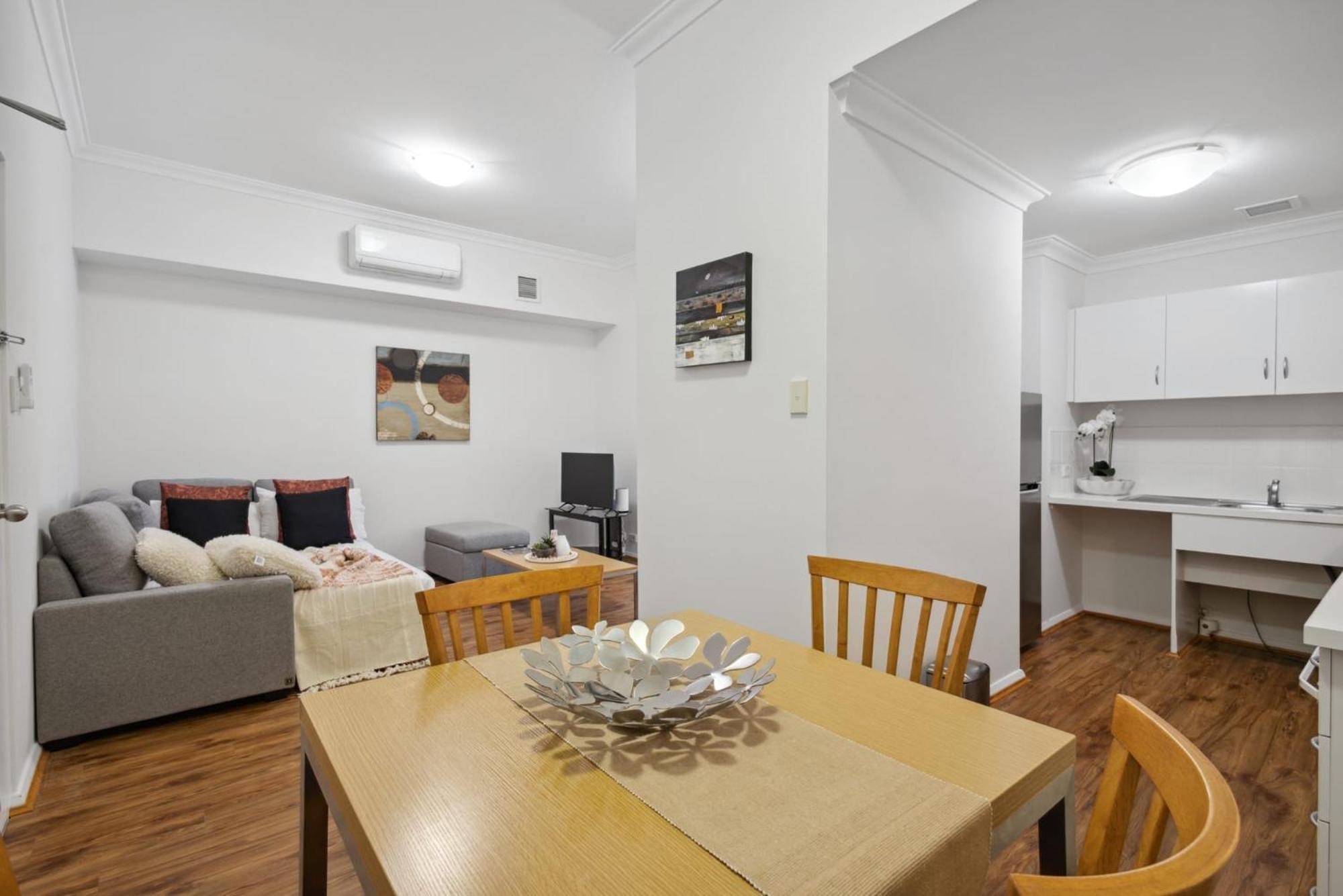 1bdr 1bth 1prk - Street Joy Perth