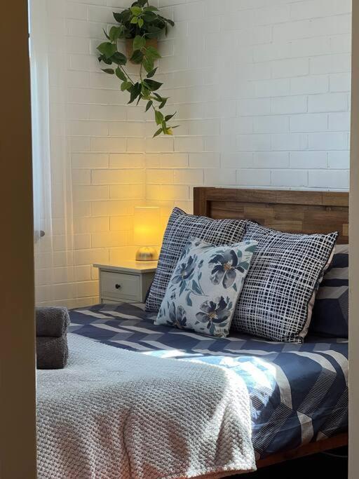 Humble & Cosy, In The Heart Of East Vic Park