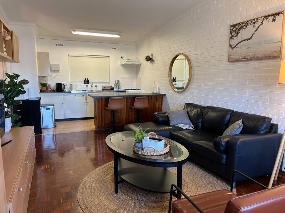 Apartment Humble & Cosy, In The Heart Of East Vic Park *