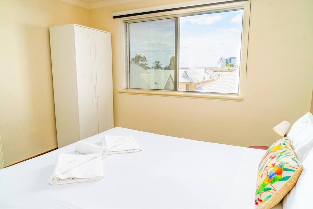 Motel 9 Perth