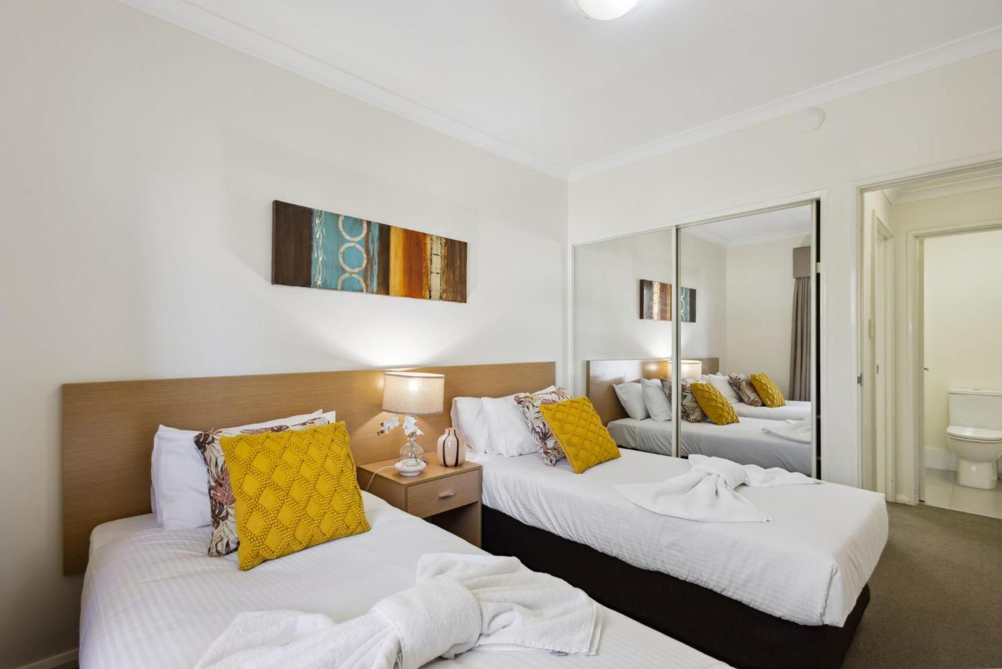 Urban Serenity 2 Bedroom With Stunning Views Apartment Perth