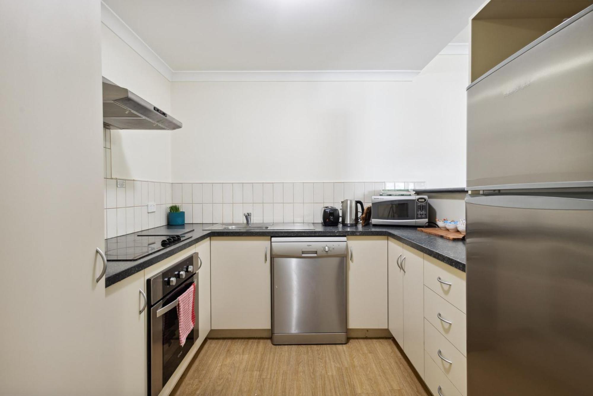Urban Serenity 2 Bedroom With Stunning Views * Perth