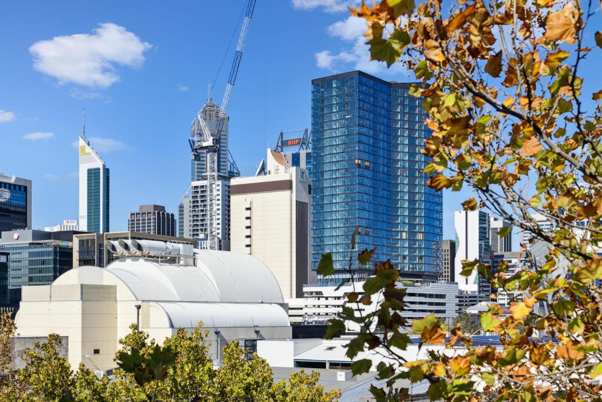 Urban Serenity 2 Bedroom With Stunning Views Apartment