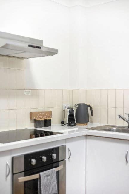 Apartment Executive - 2br 1ba W Parking