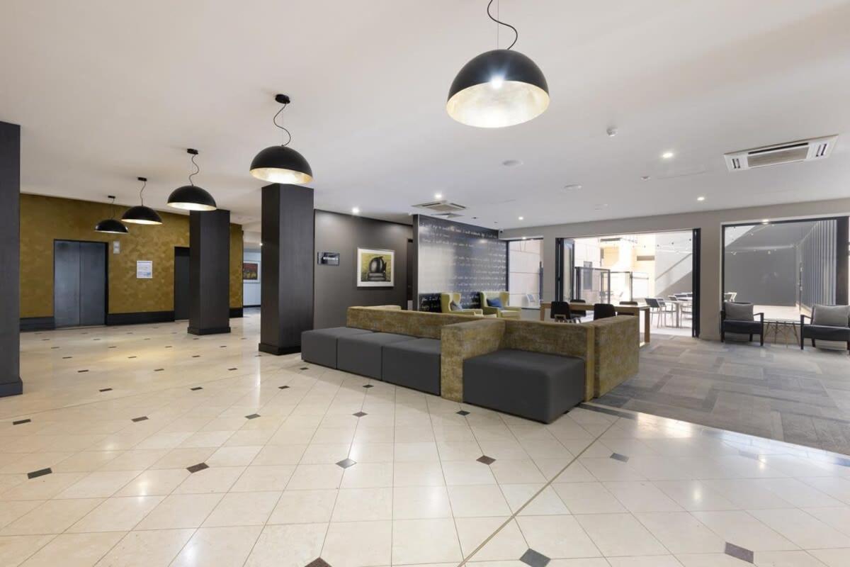 Apartment East Cbd Close To The Swan River *
