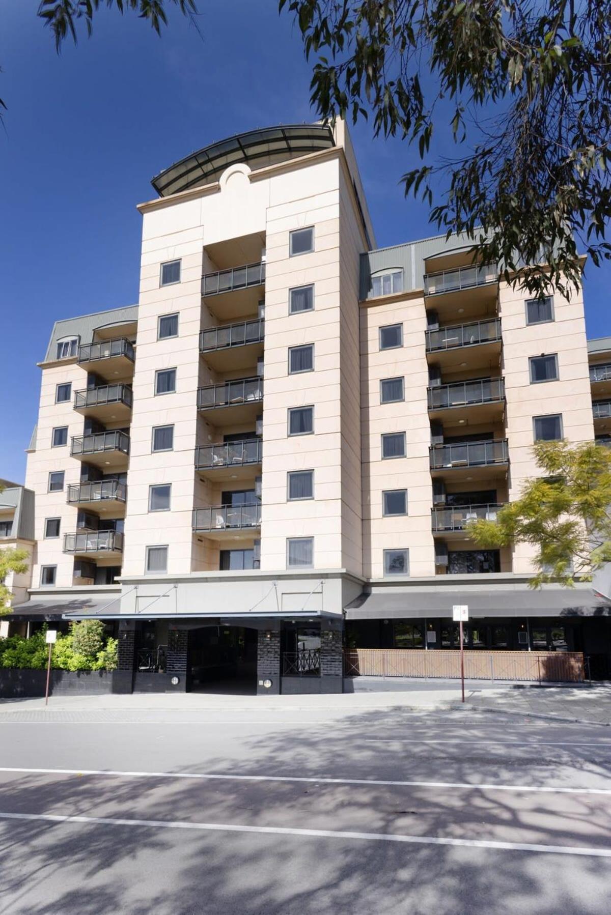 East Cbd Close To The Swan River Apartment