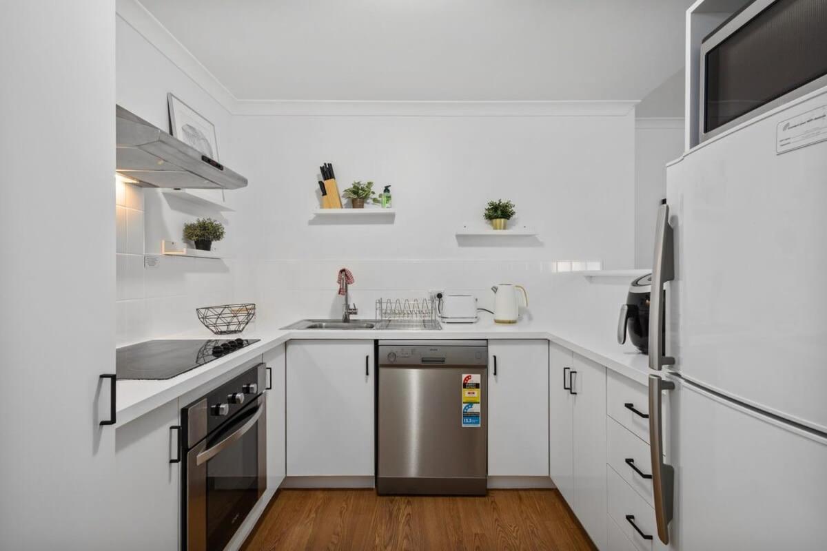 Family Close To Apartment Perth