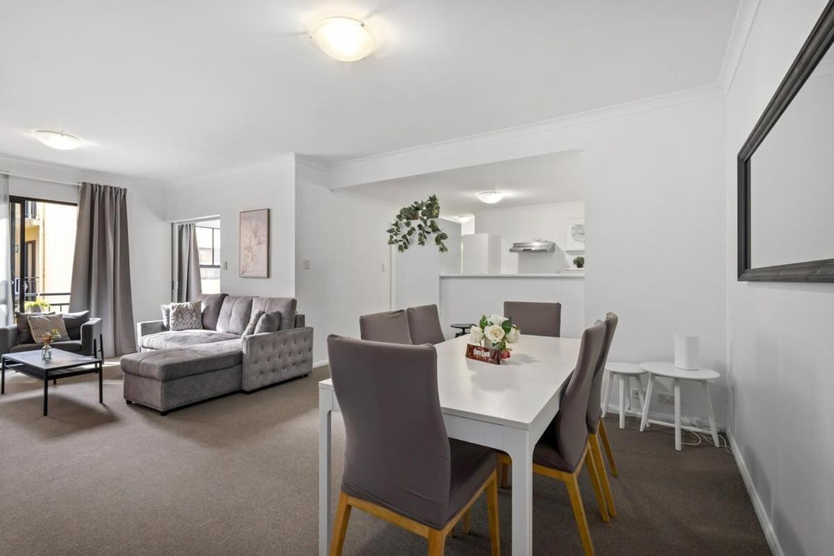 Family Close To Apartment Perth