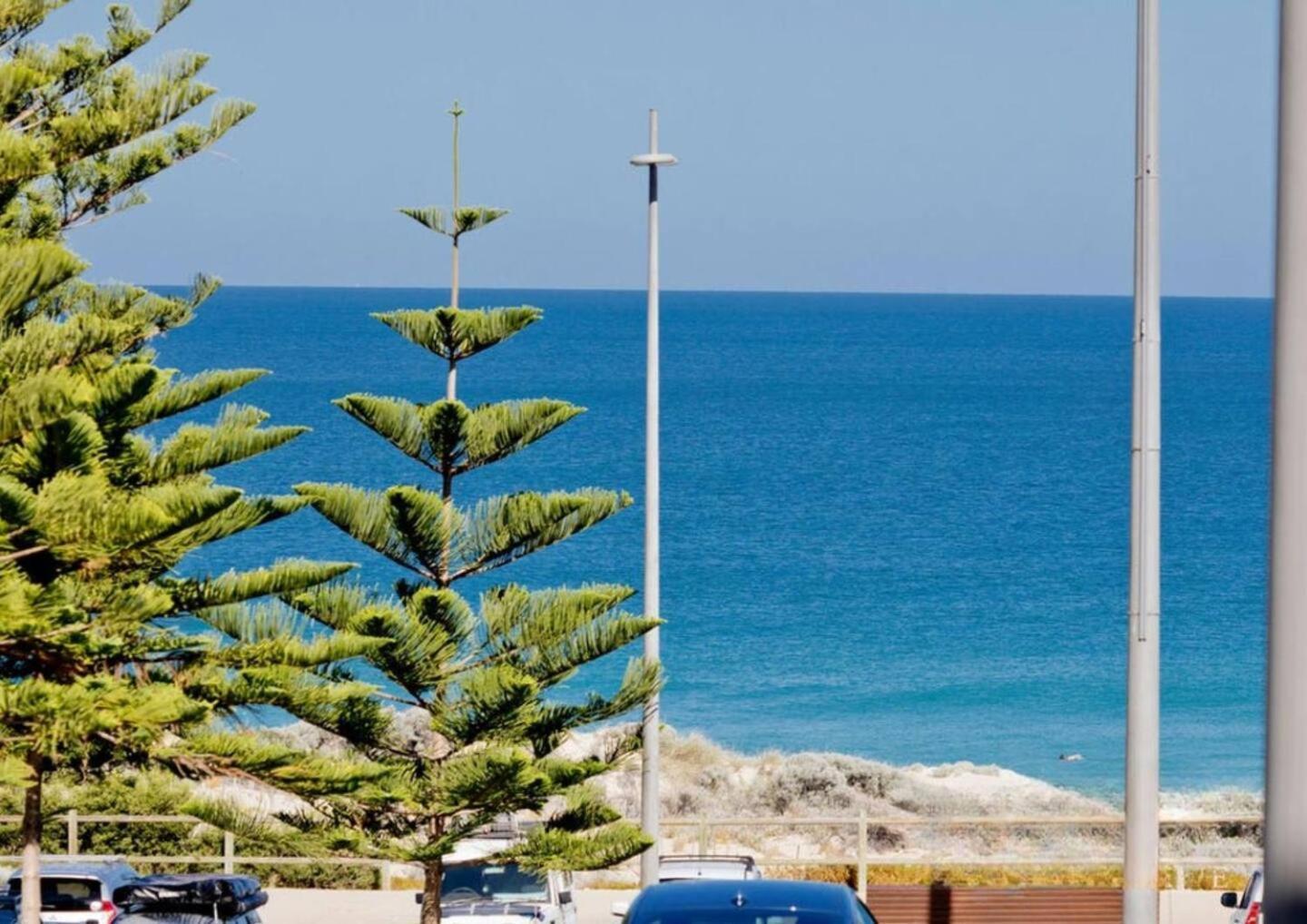 Sunset Shores Scarborough Apartment Perth