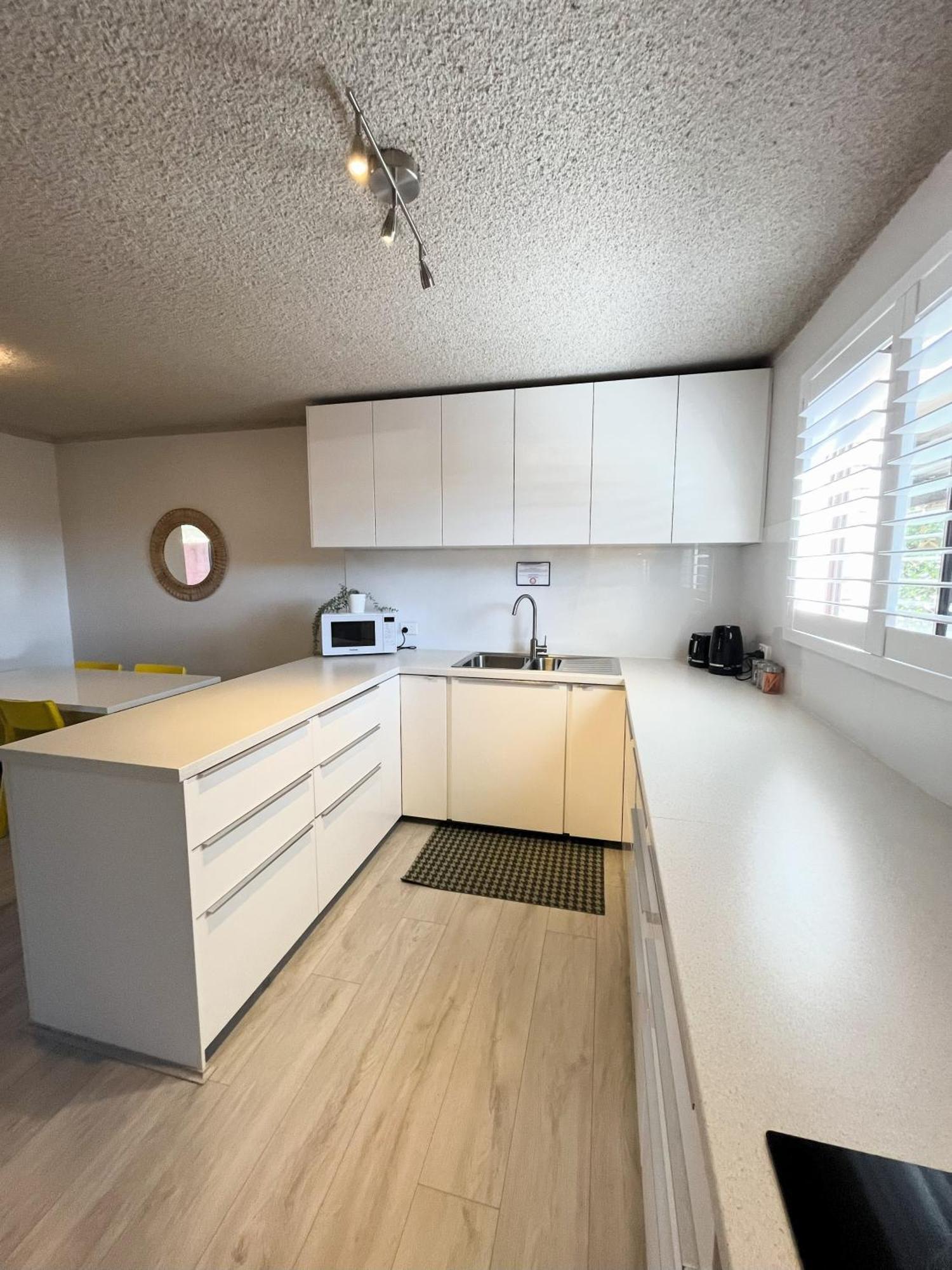 6 Tranquil Leafygreen Scarbbeach Townhse Perth