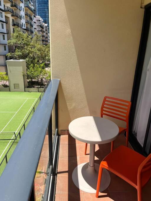 Escape Mounts Bay - Near Kings Park - Parking - Wifi