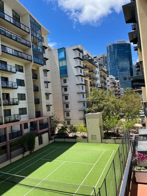 Escape Mounts Bay - Near Kings Park - Parking - Wifi *