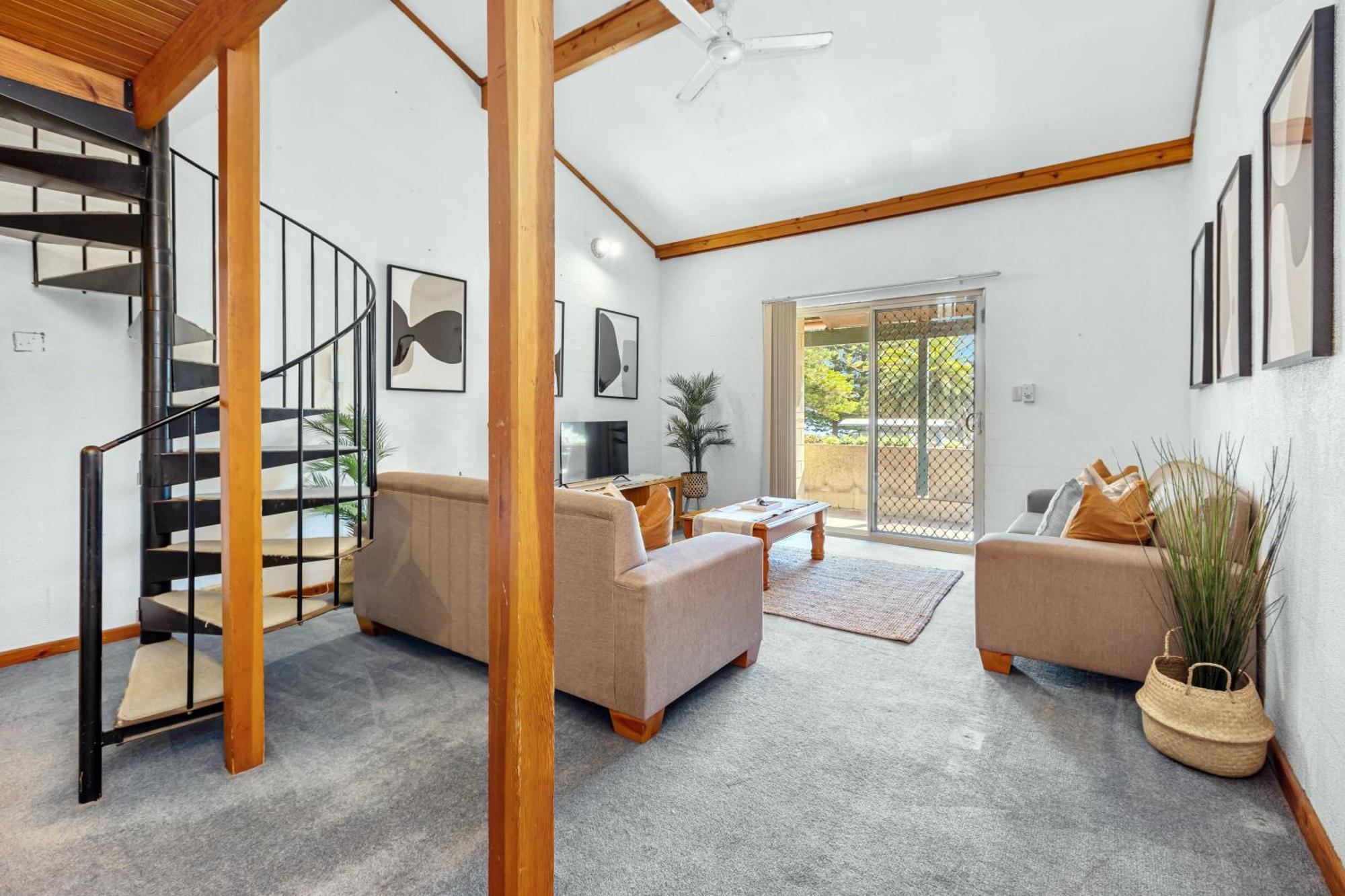 Apartemen 1 Cottesloe - Steps From - Sleeps 3 Wifi *