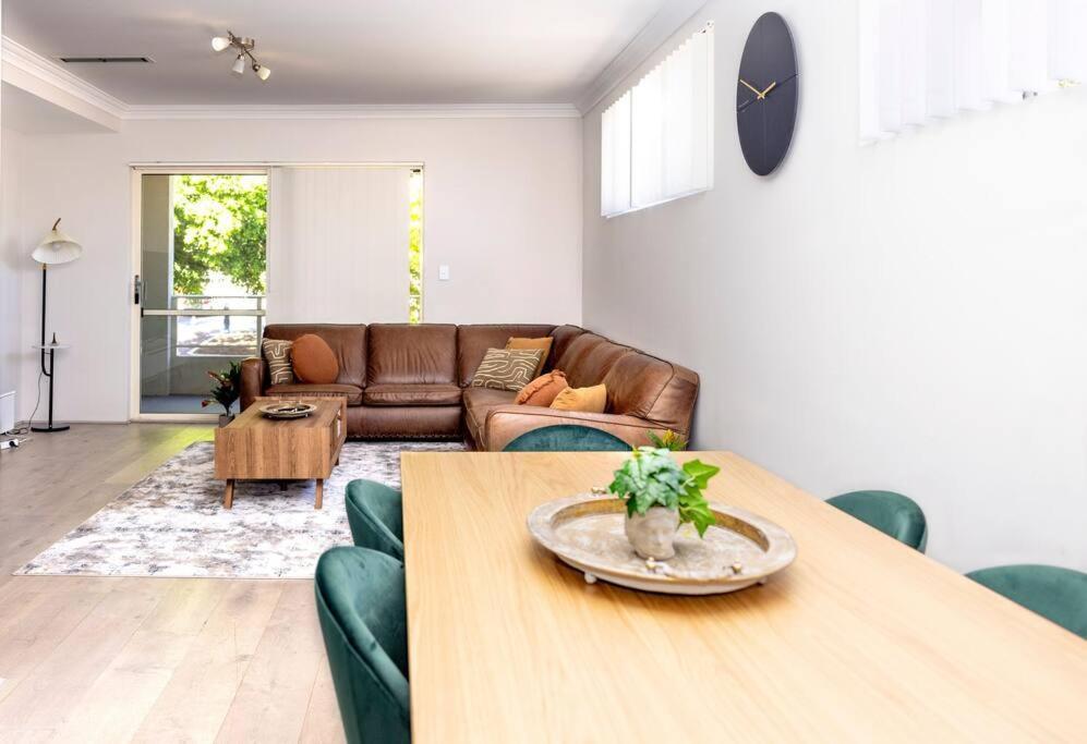 Rumah percutian Metropolitan Charm - Townhouse Near Cbd *