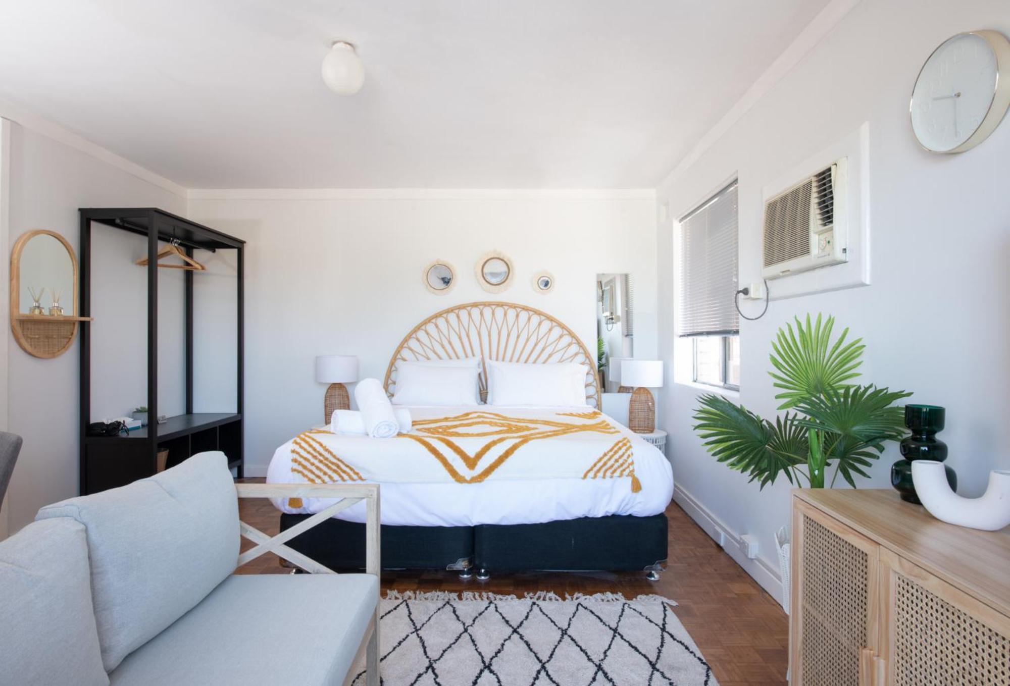 Central Loft River Views * Perth