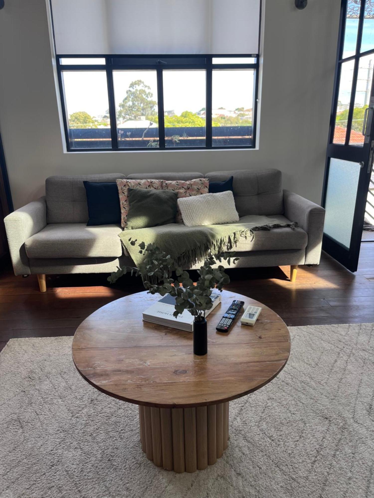 T H E L O F T - Stunning Private * Perth