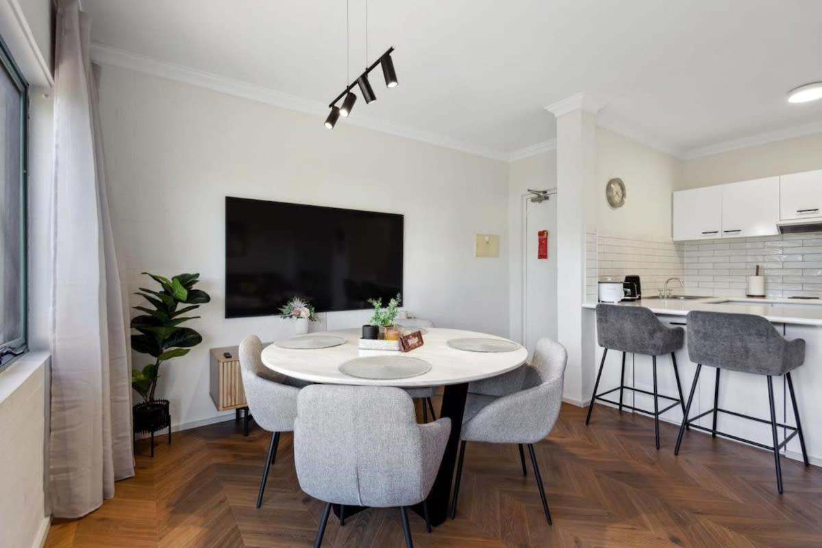 Apartment Cosy In Subiaco With Free Parking Perth