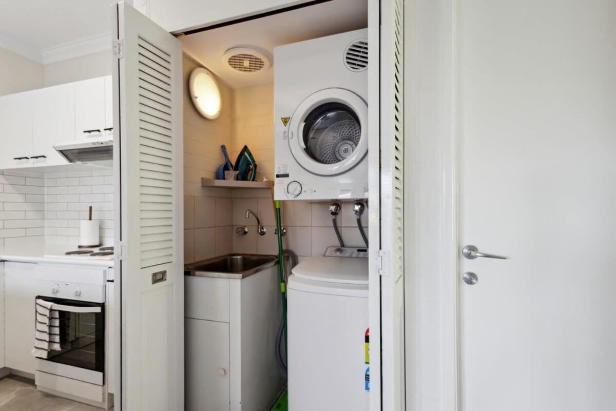 Cosy In Subiaco With Free Parking Apartment