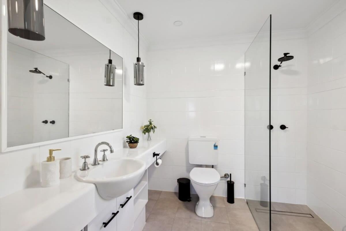 Cosy In Subiaco With Free Parking Apartment *