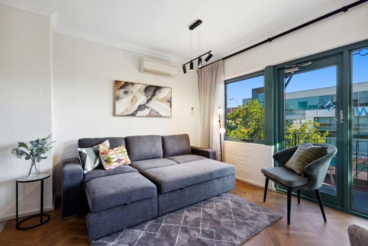 Cosy In Subiaco With Free Parking *