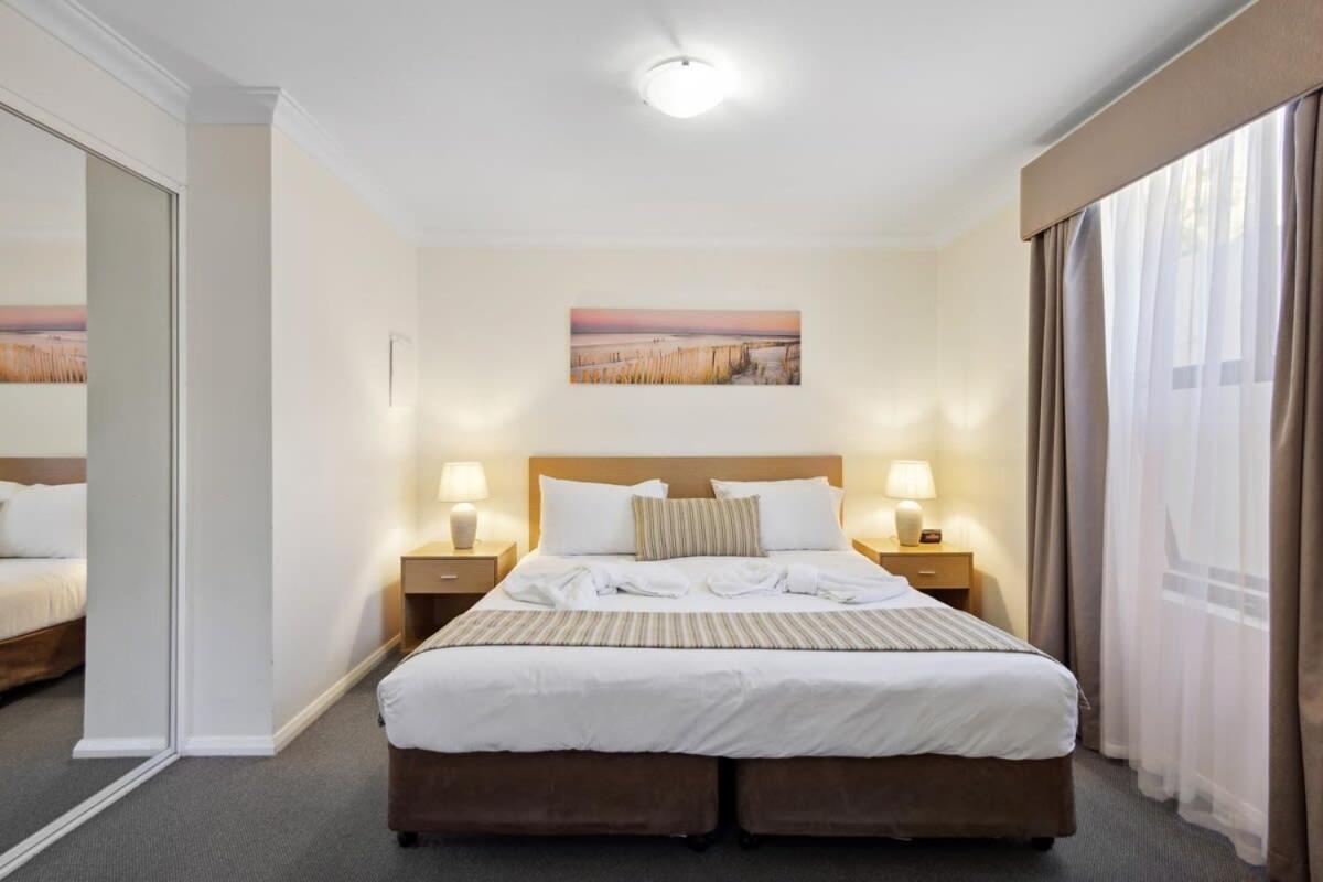 Fabulous In Northbridge With Pool & Wifi *