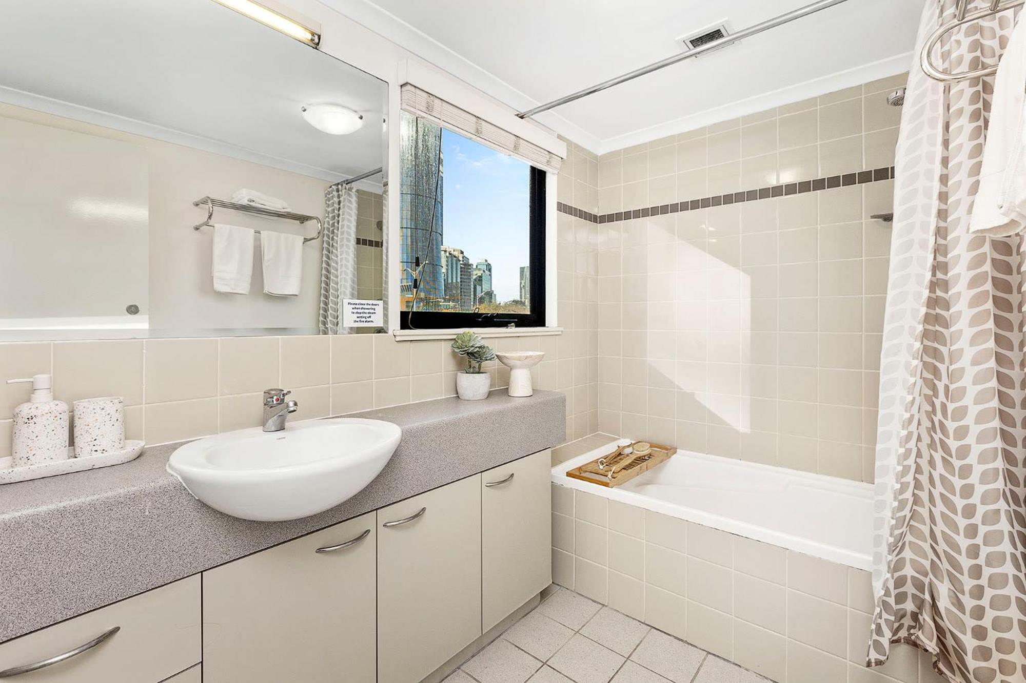 Impressive W Pool Gym And Tennis Apartment Perth