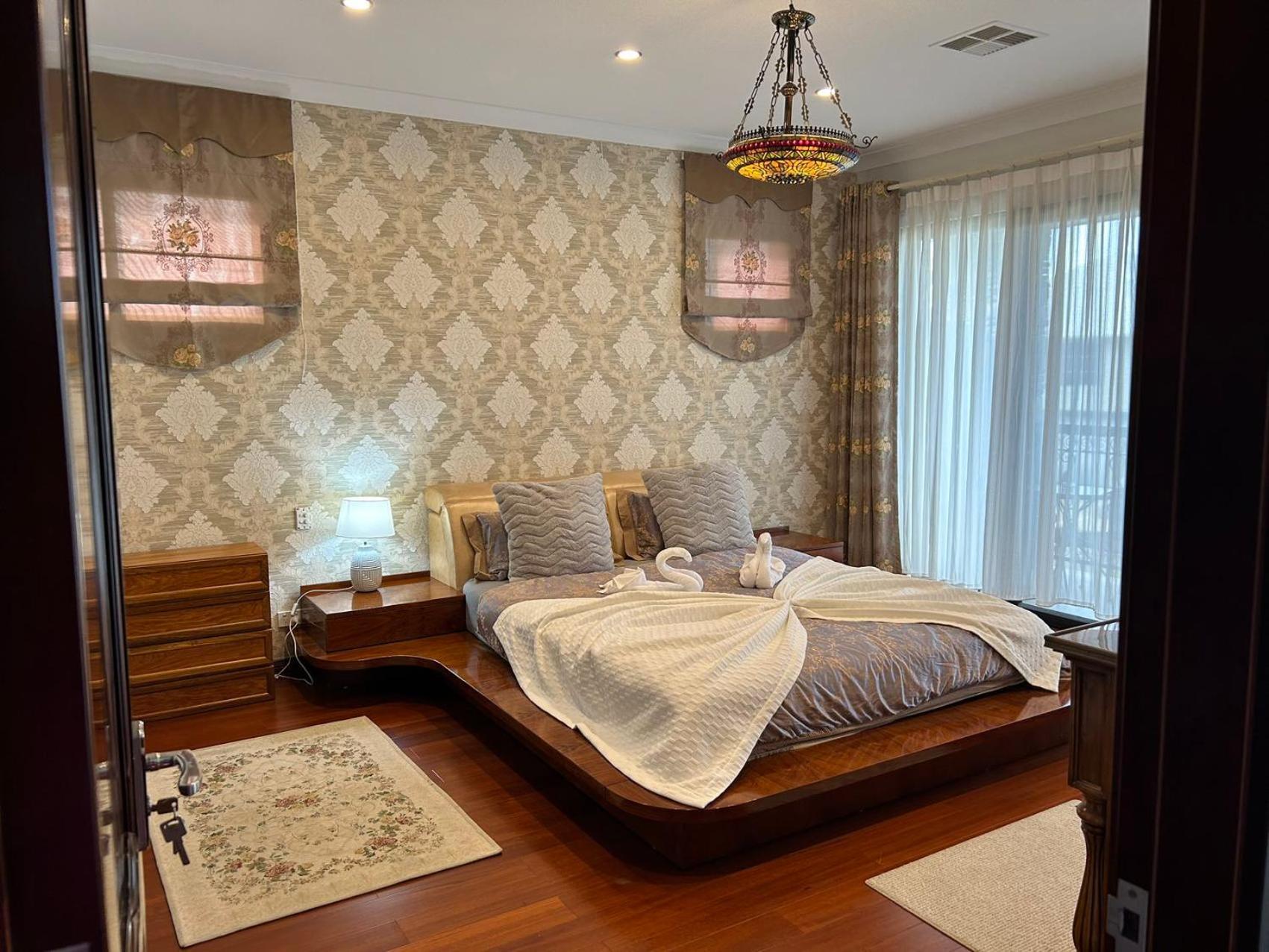 Comfortable Luxury Homestay