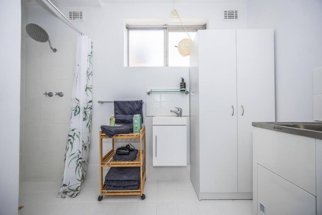Motel 8 Burswood *