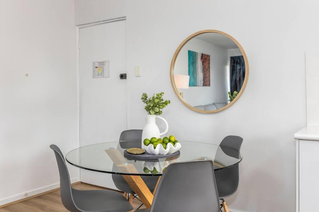 8 Burswood Motel