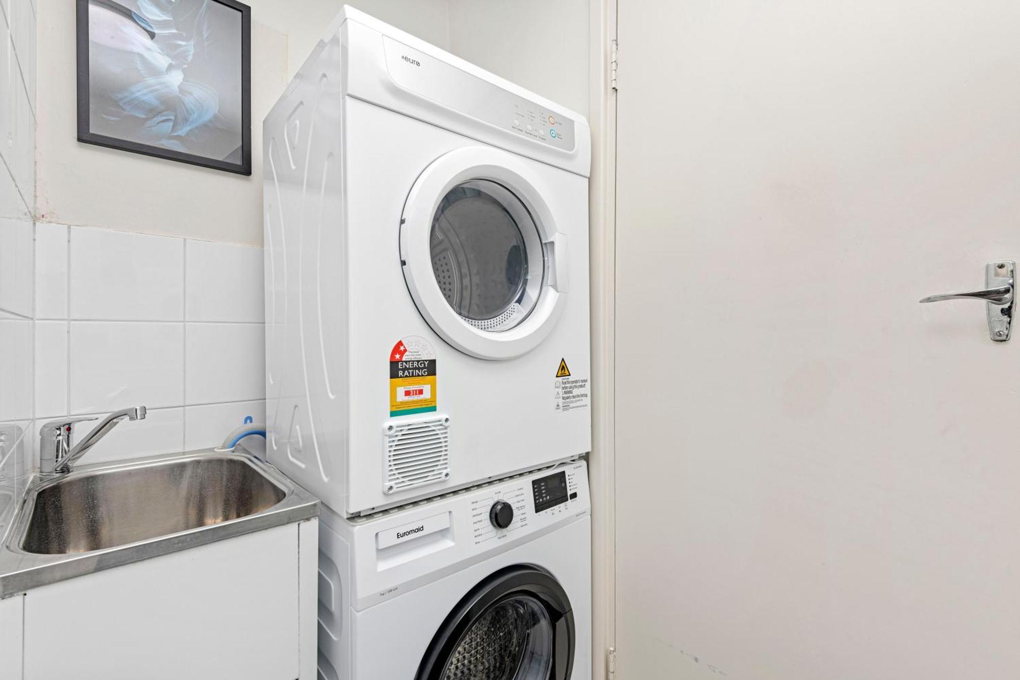 4 Cute Cunningham Close To Subiaco - Sleeps 4 Apartment *