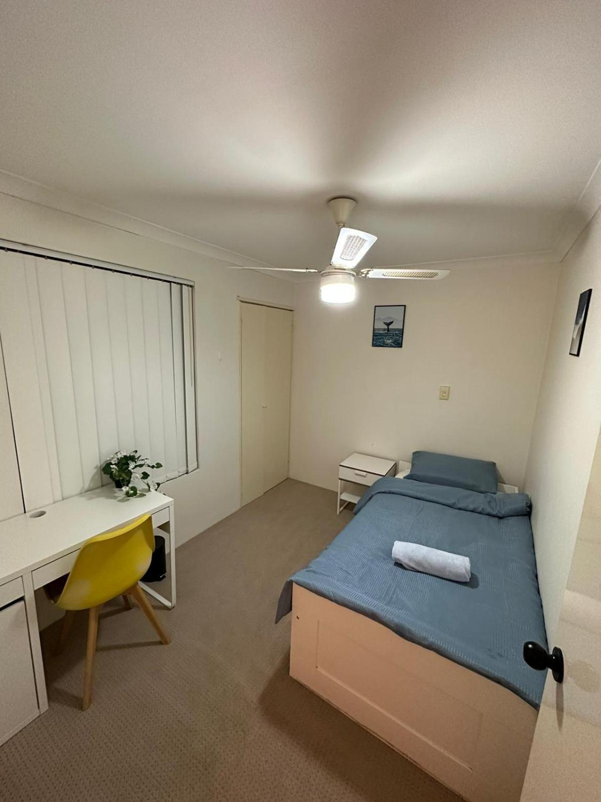 Cannington Share House - Near Shopping Mall And Public Transport Homestay Perth