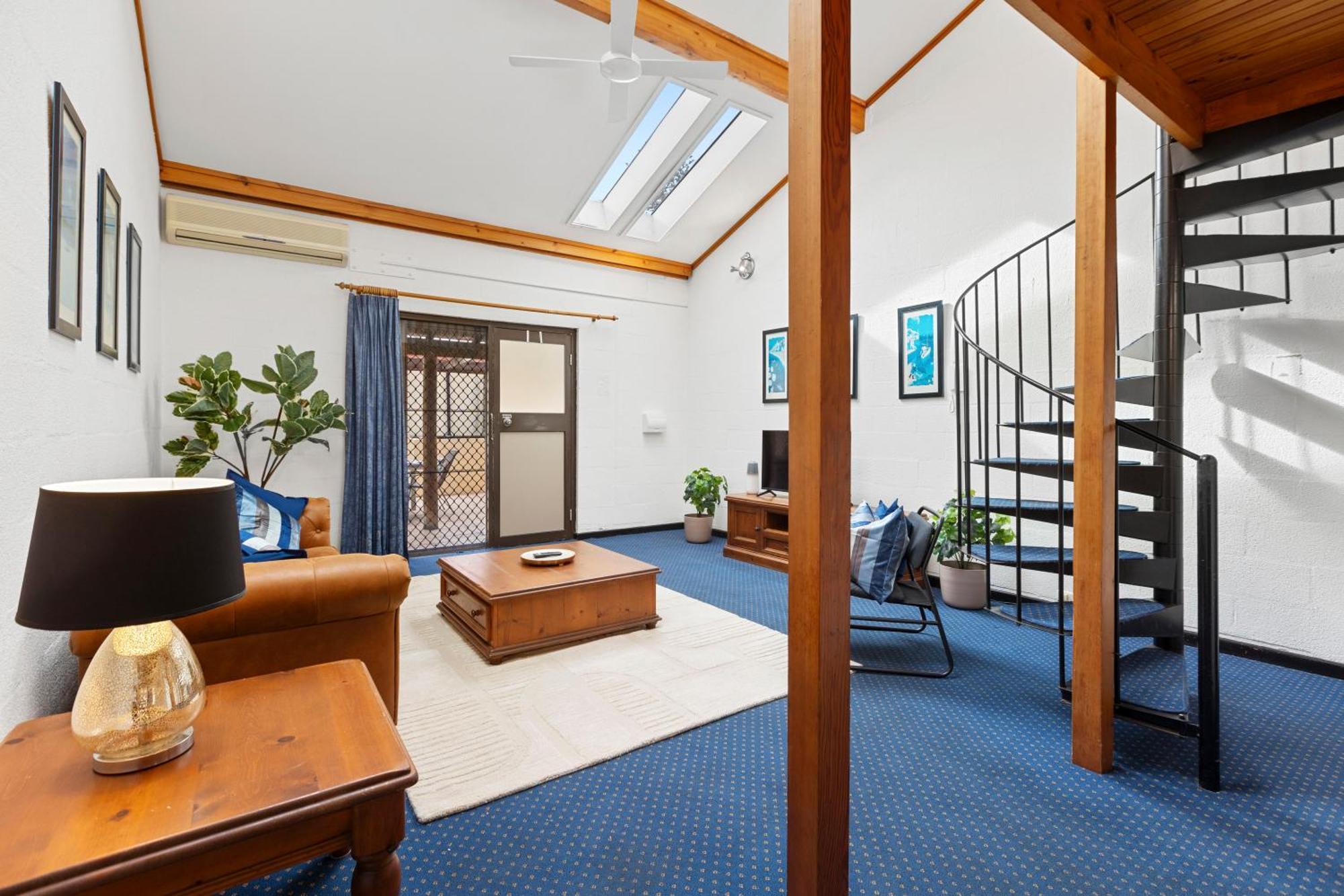 Apartment 21 Cottesloe Steps To - Sleeps 3