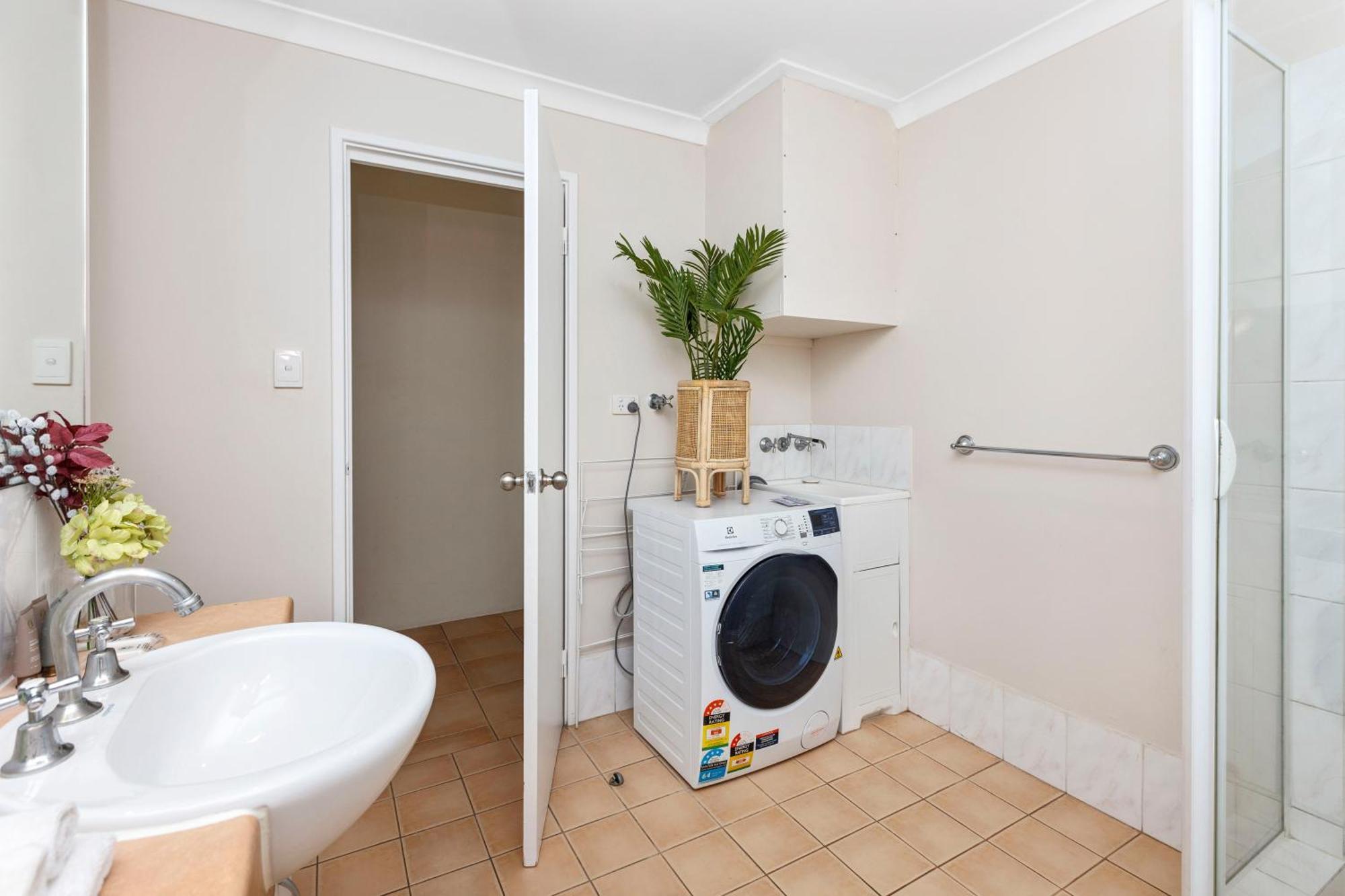 1br Stylish On Hay St Apartment *