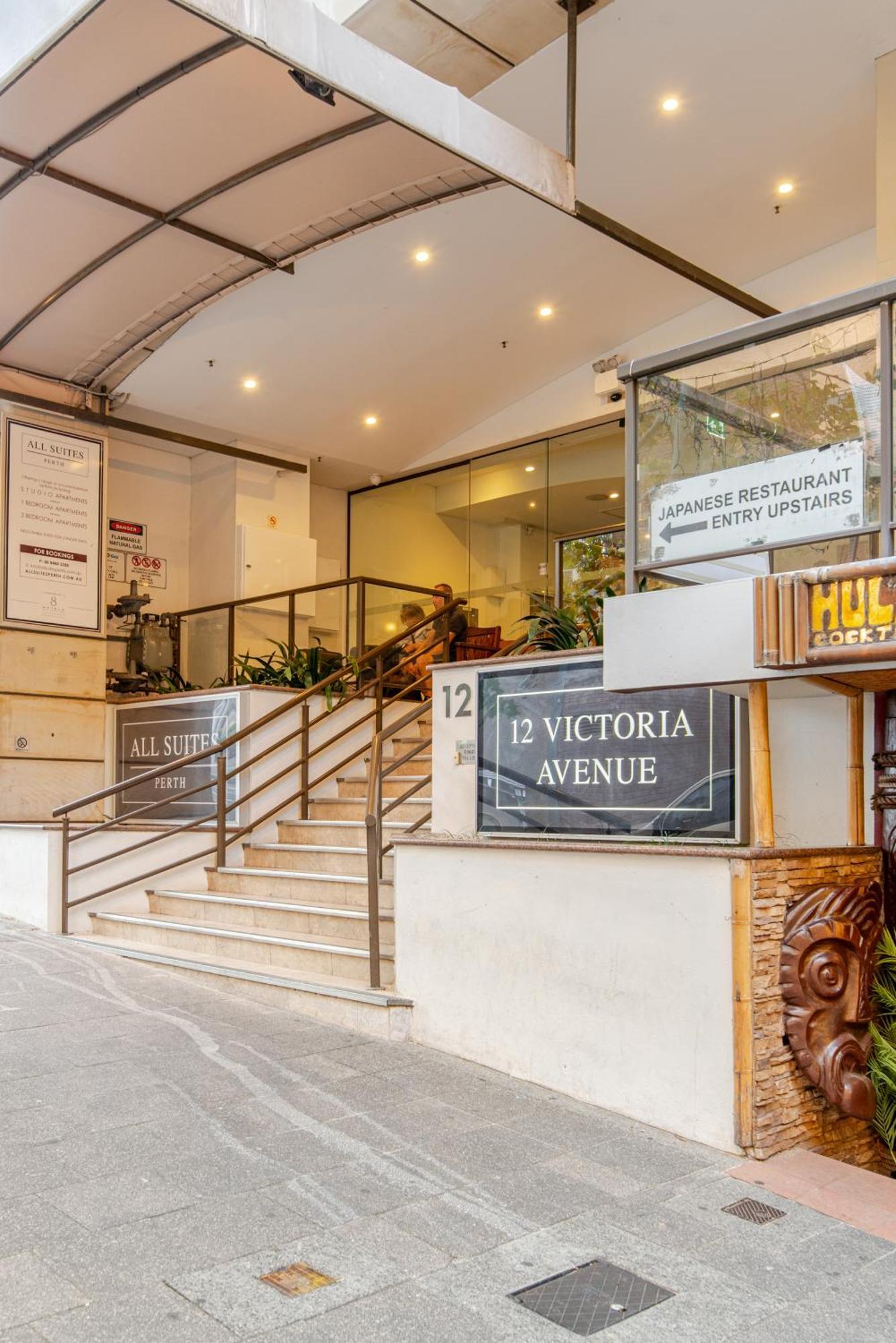 Apartment Victoria Avenue'S Urban Retreat