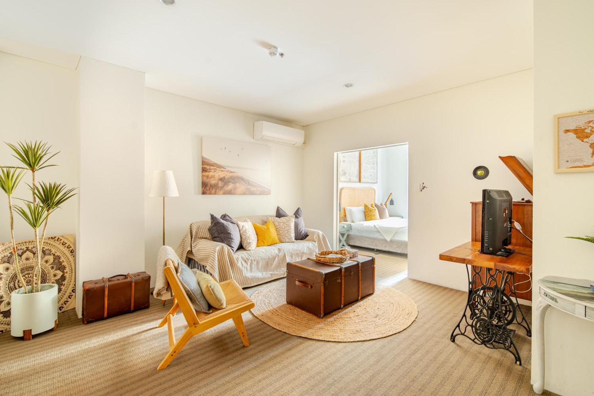 Apartment Victoria Avenue'S Urban Retreat *