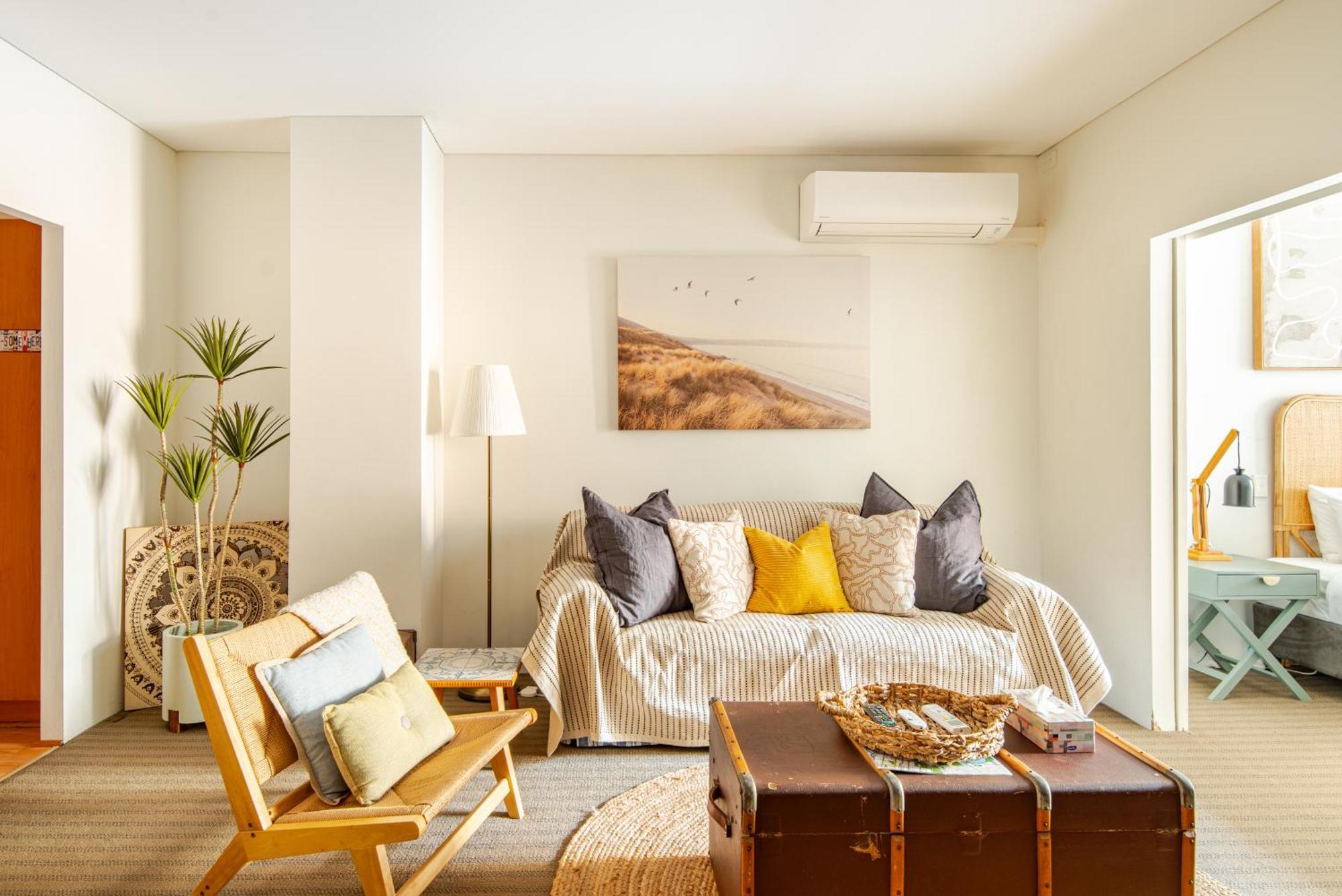 Victoria Avenue'S Urban Retreat