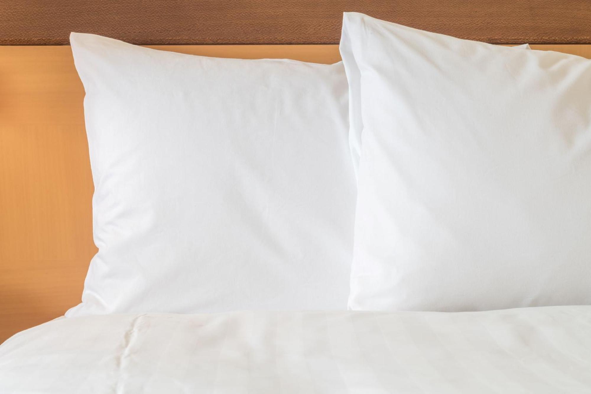 Crowne Plaza By Ihg