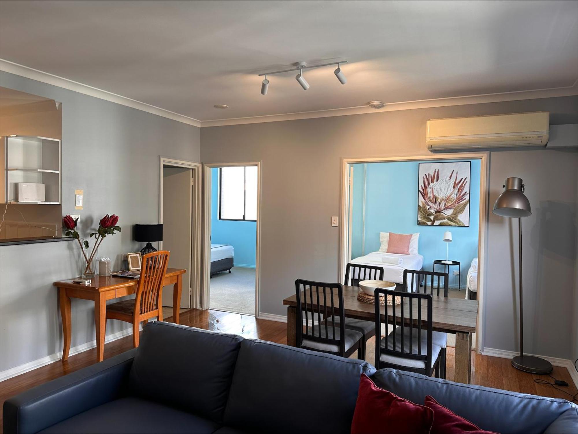 Apartment 73 Peaceful &private 2brparkng
