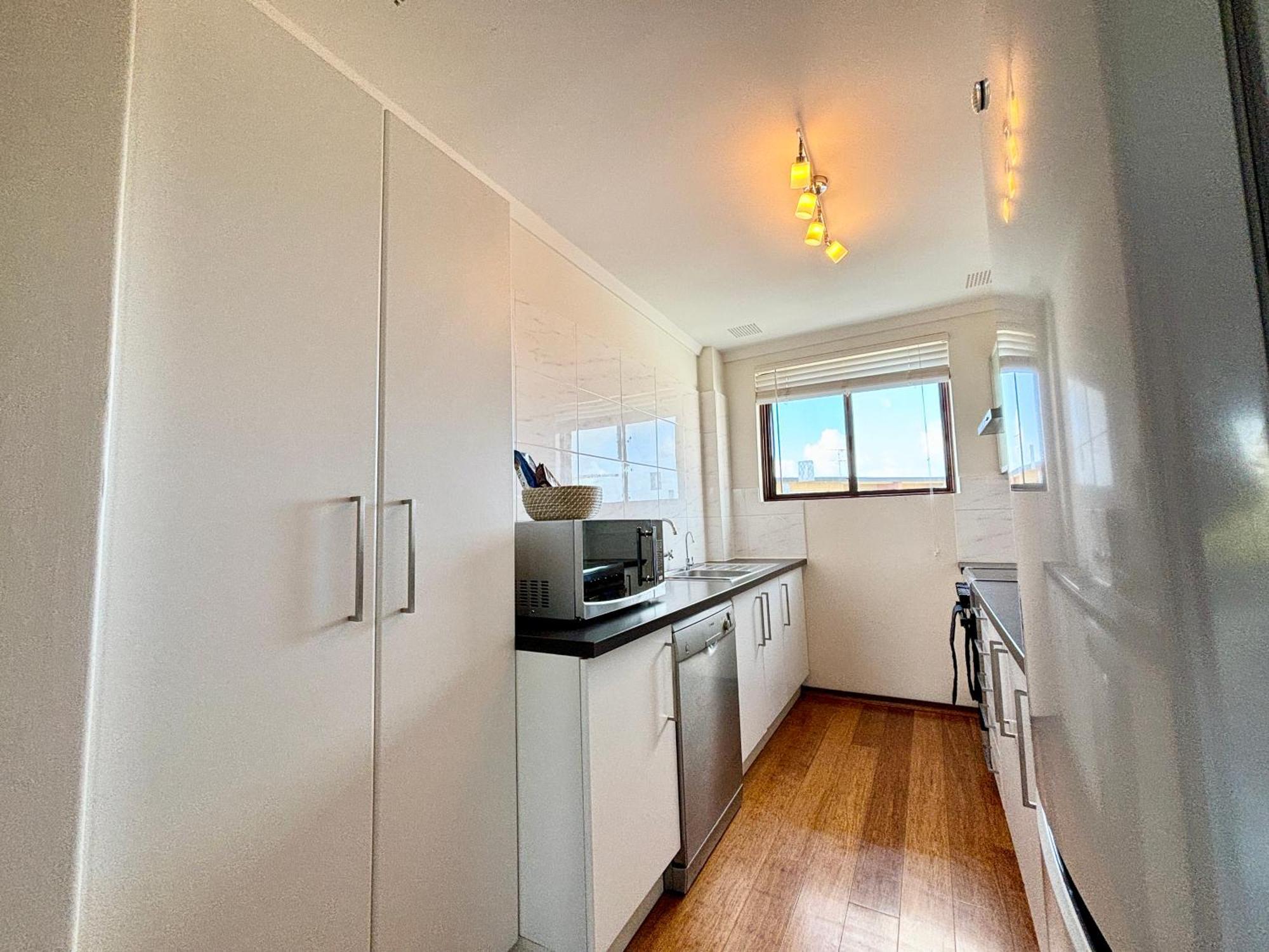 Coastal Serene Oceanview Sunset Retreat Perth