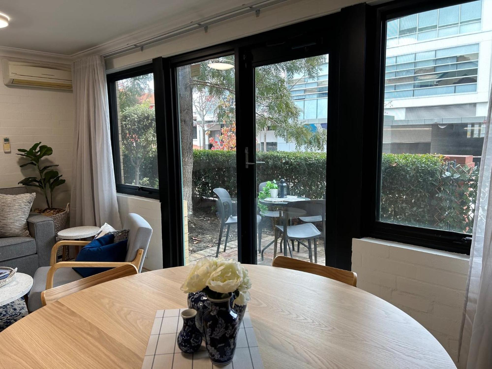 Apartment Hay St Haven In Subiaco