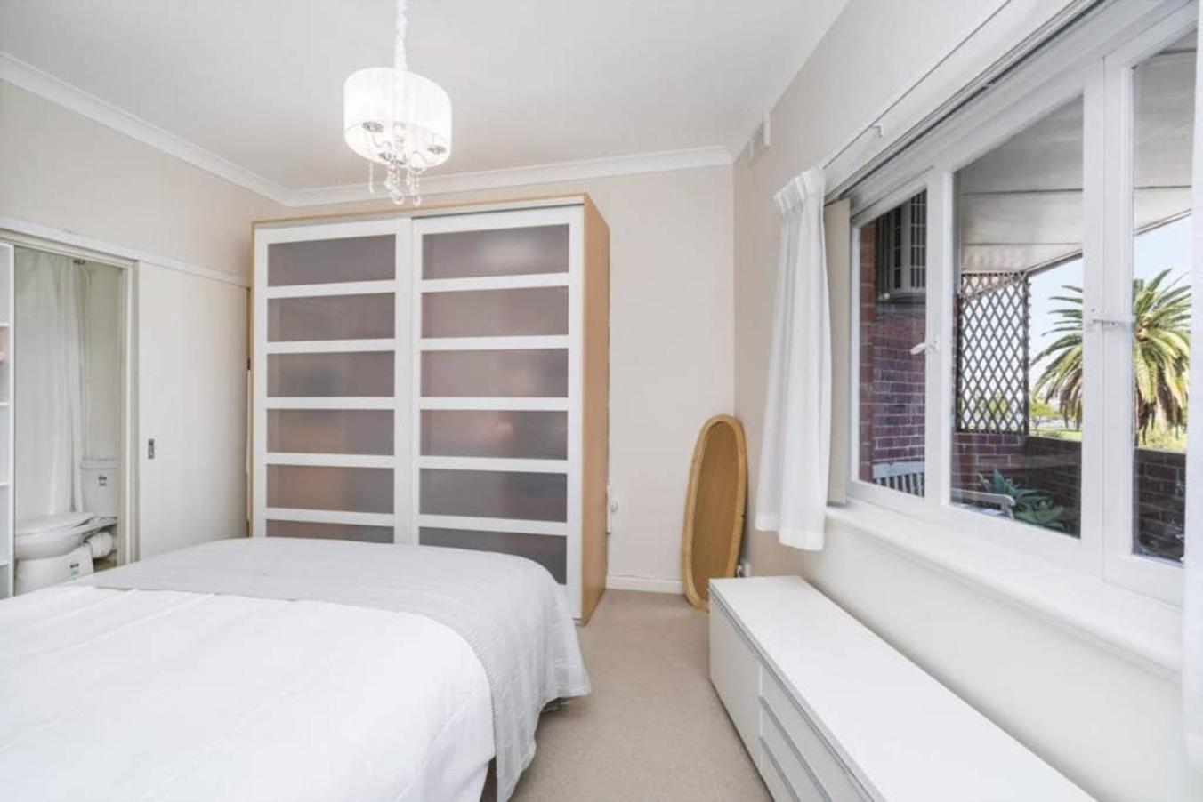 Apartment 30 Foreshore Fun Swan River 1brparking